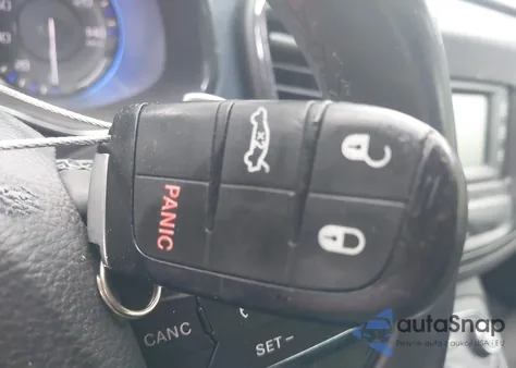 2015 Chrysler 200 S из США, поврежденный, VIN 1C3CCCDG9FN618527